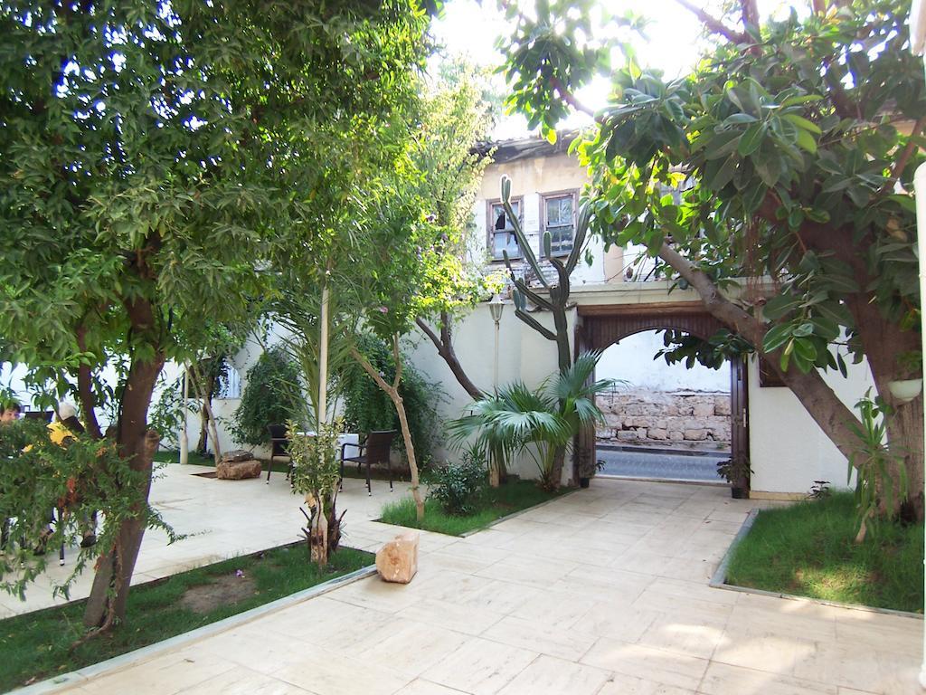Kaleici Ozkavak Hotel อันตัลยา ภายนอก รูปภาพ
