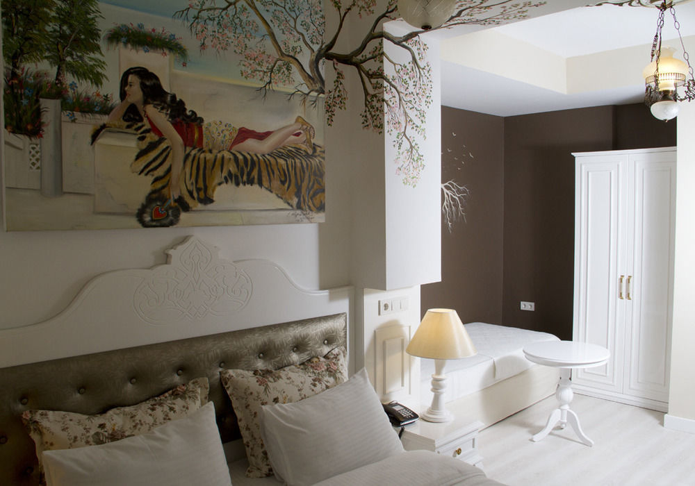 Kaleici Ozkavak Hotel อันตัลยา ภายนอก รูปภาพ